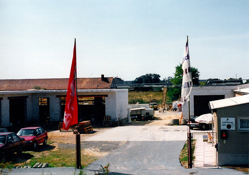 Bau des Autohauses 1992